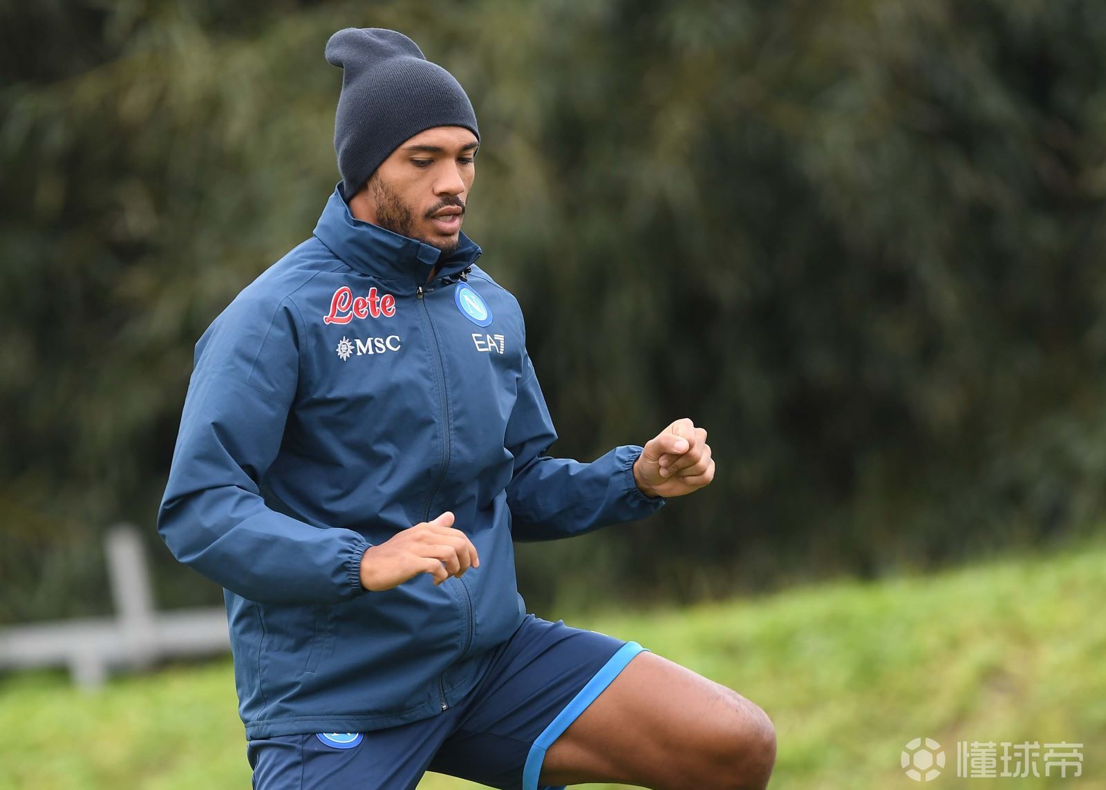 开云APP官方下载欧超杯倒计时，那不勒斯赛前战术微调，细节引发关注，目标明确，高层口径保持一致的简单介绍