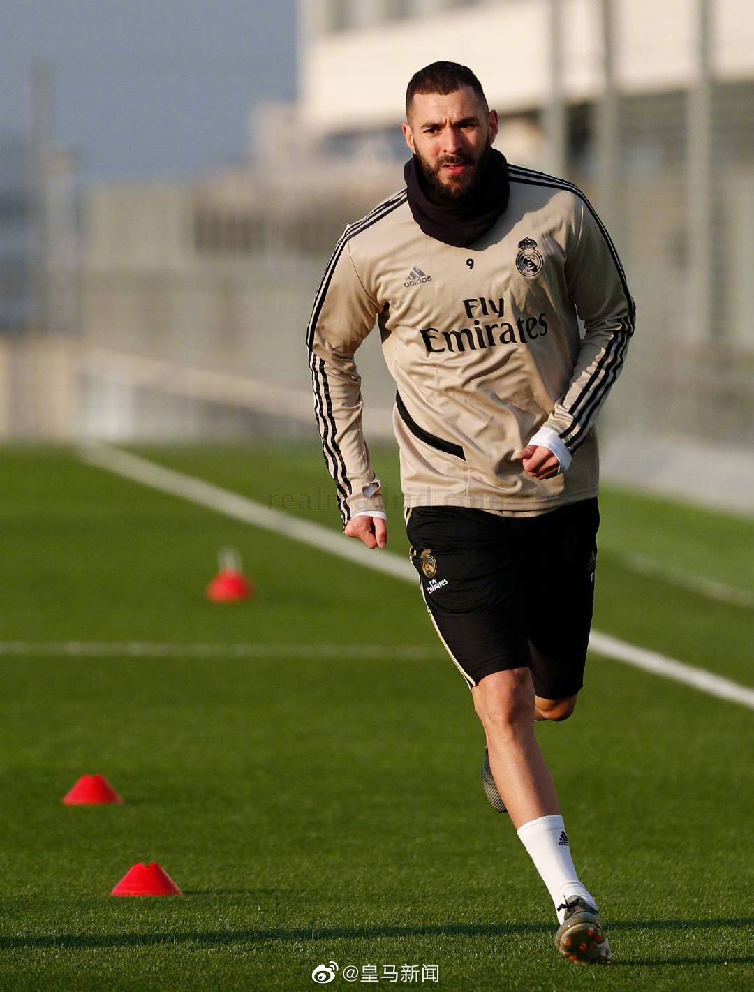 冲刺阶段塞维利亚备战全明星赛，回应争议细节曝光，媒体盛赞，心理建设被强调的简单介绍