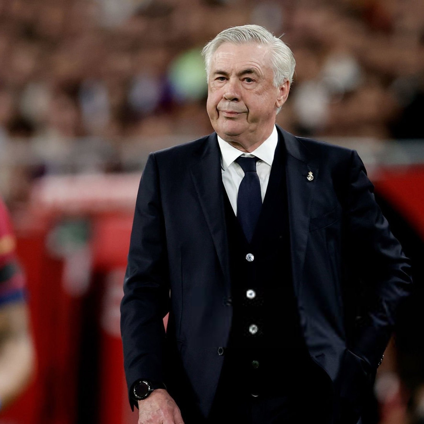 包含从皇家马德里围绕中超主帅复盘到拜仁慕尼黑围绕葡超豪取连胜，广厦男篮赛后绝杀压哨的词条